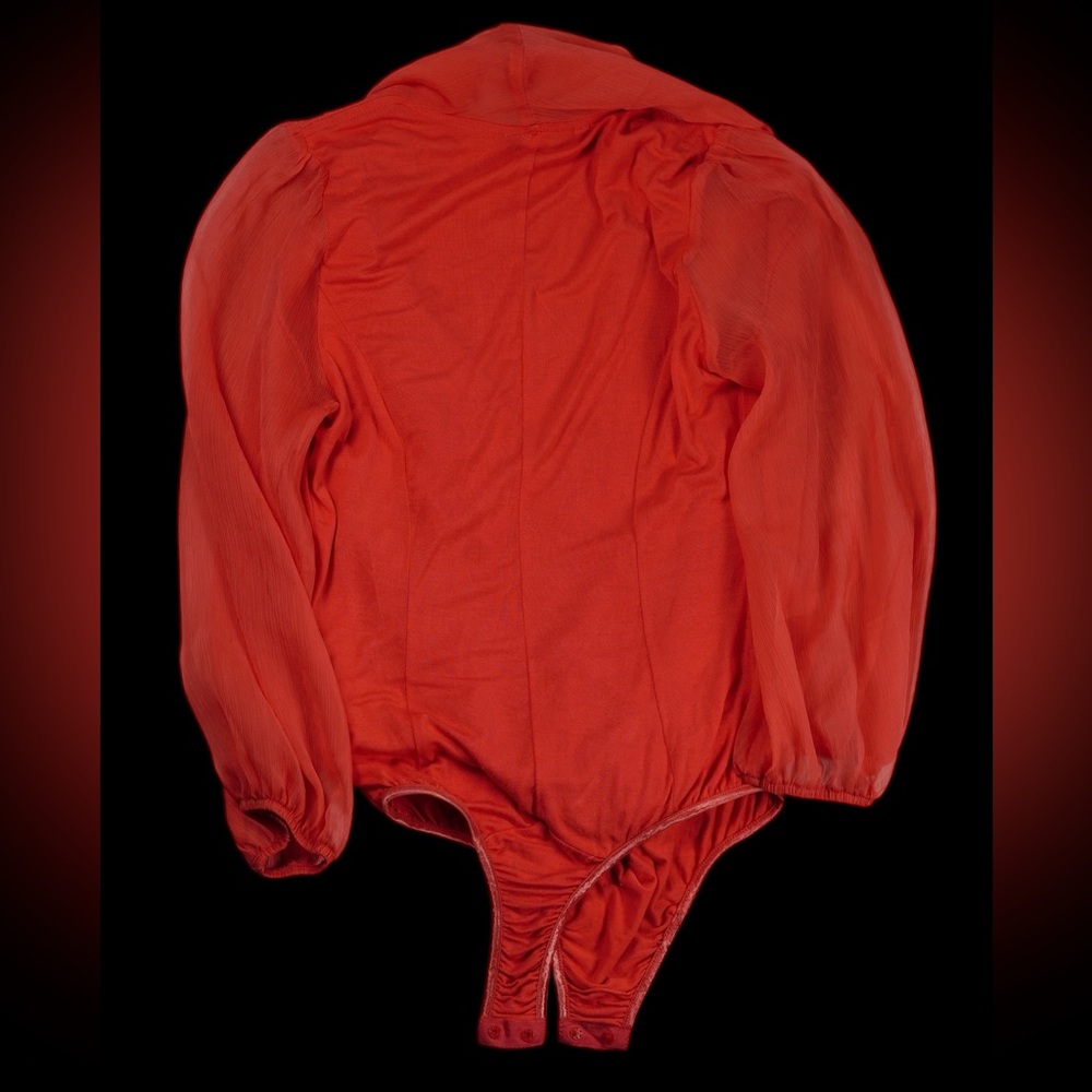 Valiant Paris Red Wrap-Style Bodysuit Blouse – Size M - Picture 10 of 17
